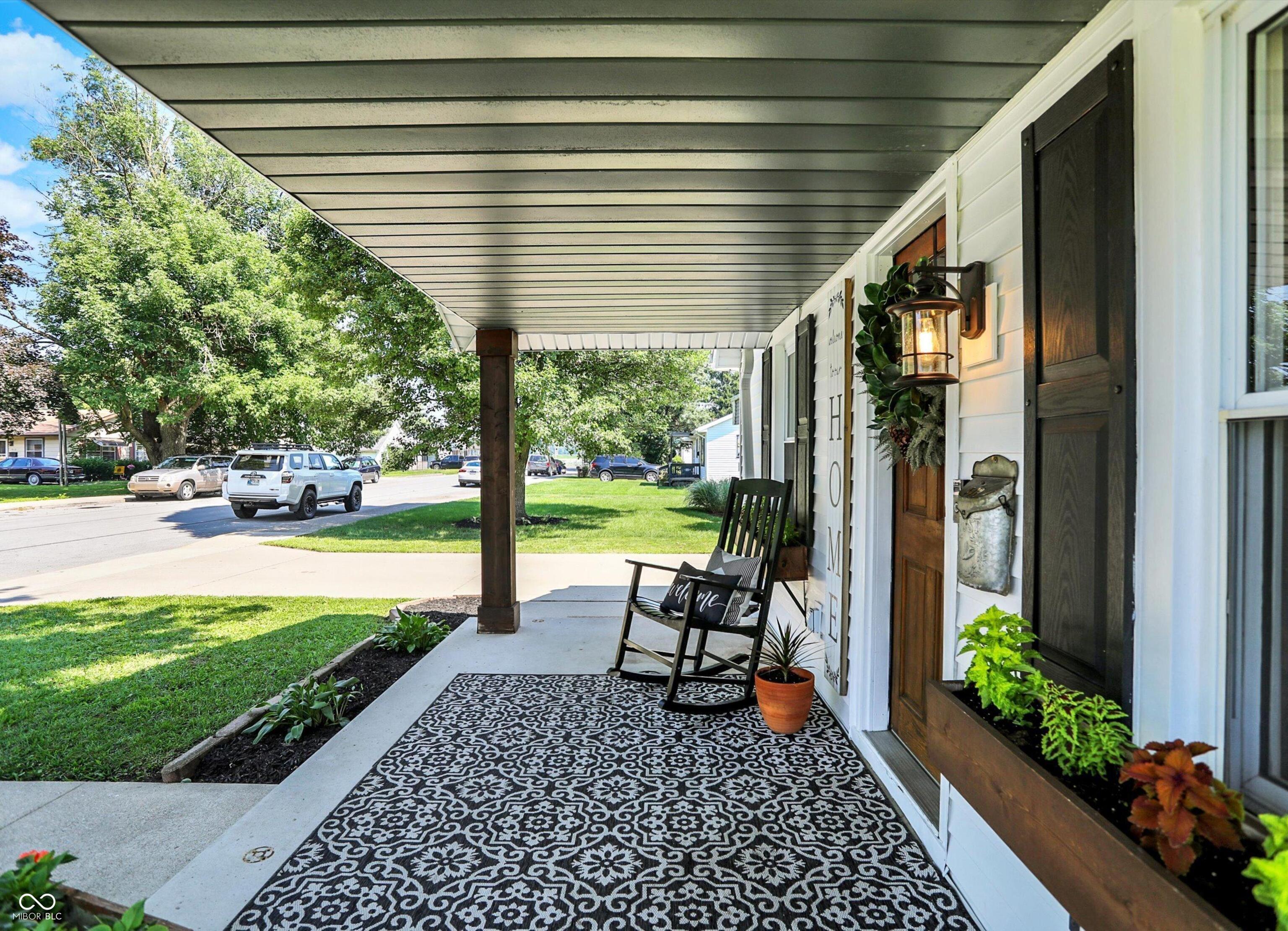 Property Photo: 903 Mill Street IN 46072