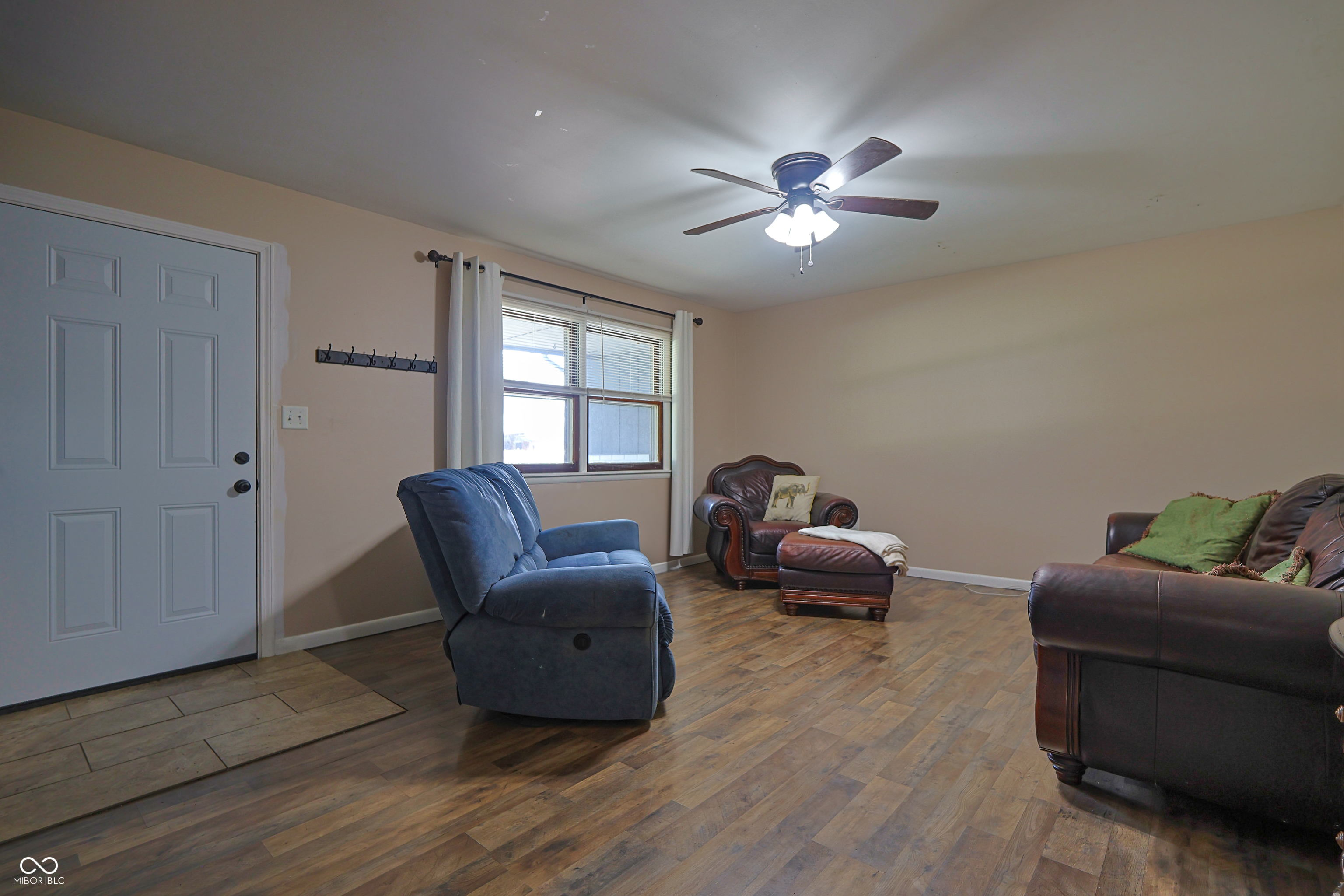 Property Photo: 2815 Yellowwood Court IN 47203
