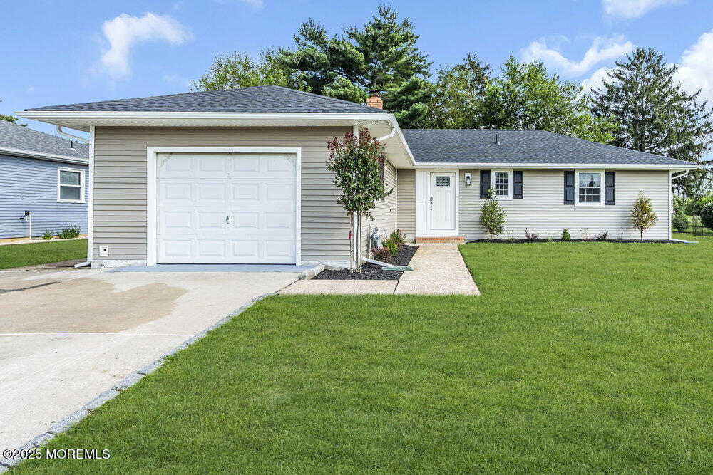 6 Tortola Street  Toms River NJ 08757 photo