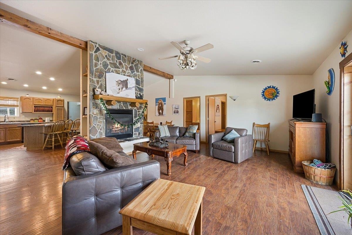 Property Photo: 20841 Legacy Place SD 57785