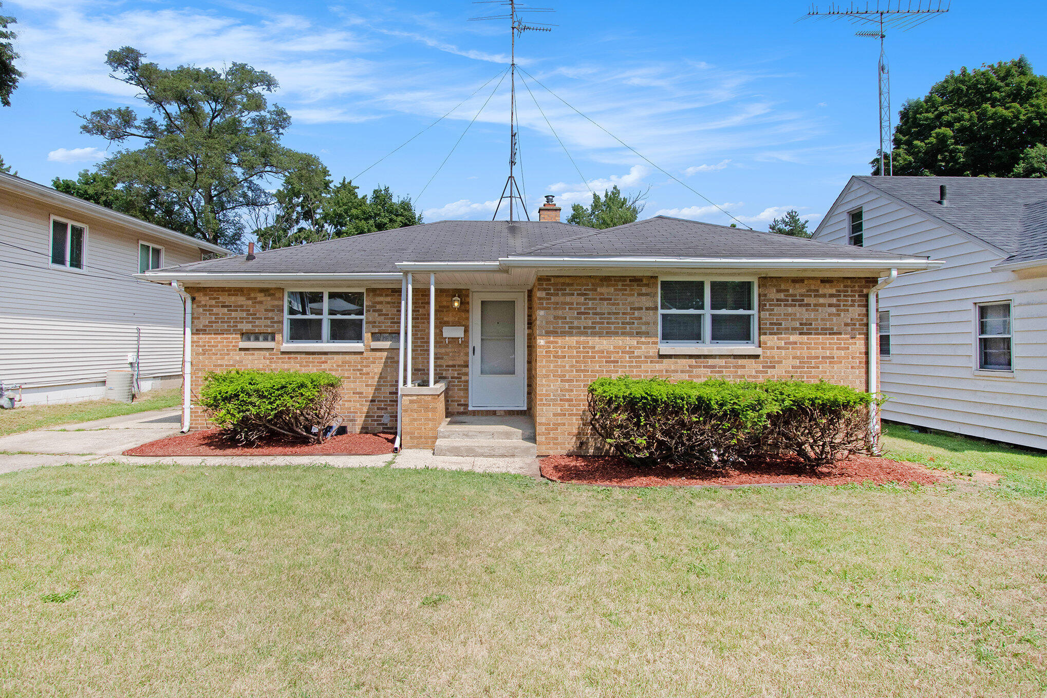 Property Photo: 113 N 15th Street MI 49120