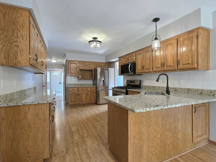 Property Photo:  1350 Key West Drive  IL 60441 