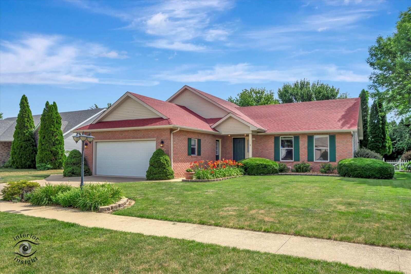Property Photo: 1640 Hatteras Drive IL 60914