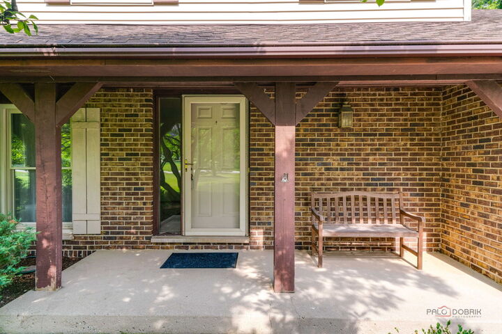 Property Photo:  1758 Lexington Road  IL 60048 
