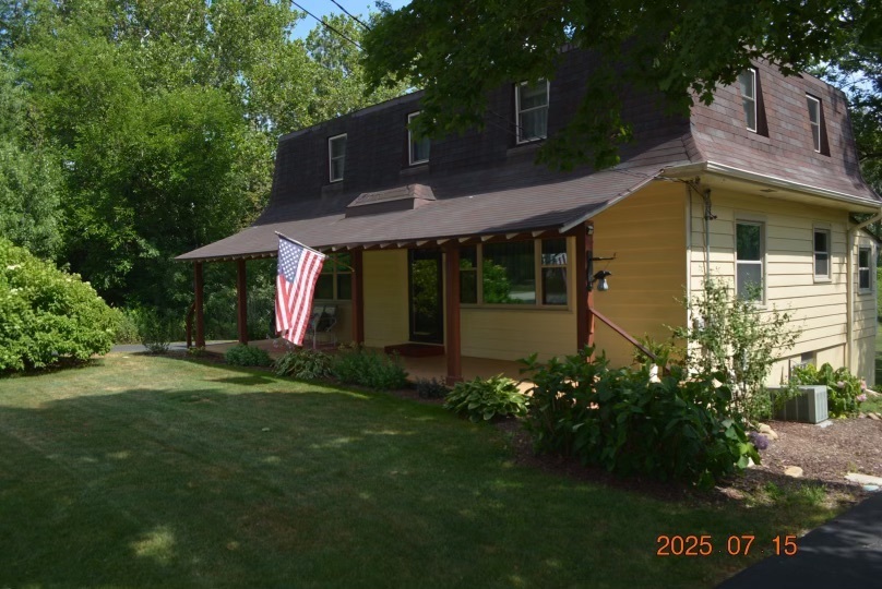 Property Photo: 5531 W Hilltop Road IL 60449