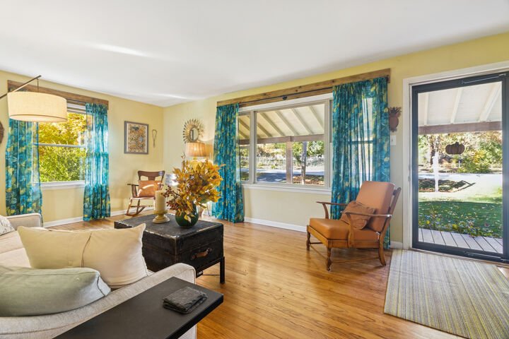 Property Photo: 5531 W Hilltop Road IL 60449