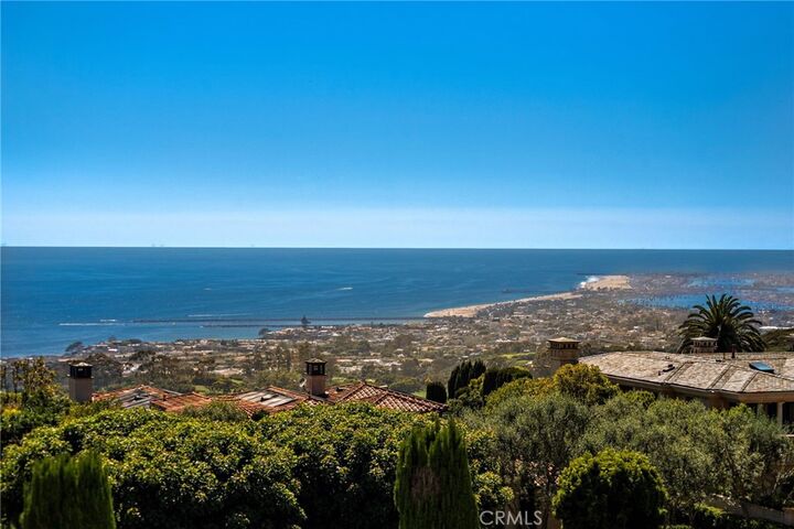 Property Photo:  18 Sail Vista  CA 92657 