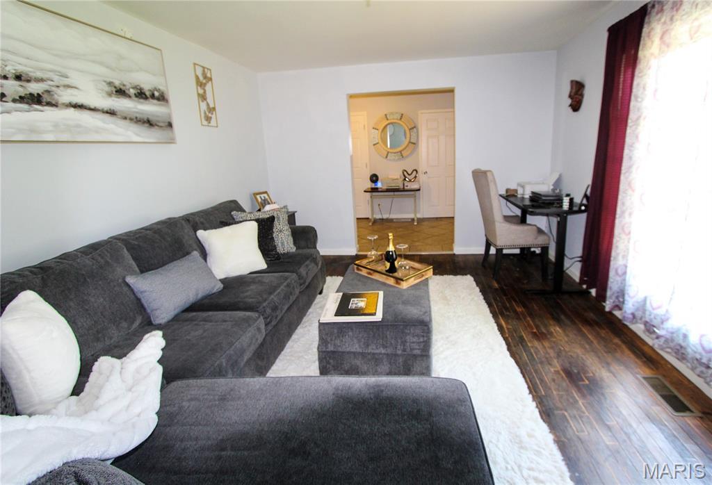 Property Photo: 6660 Lakeside Hills Drive MO 63033