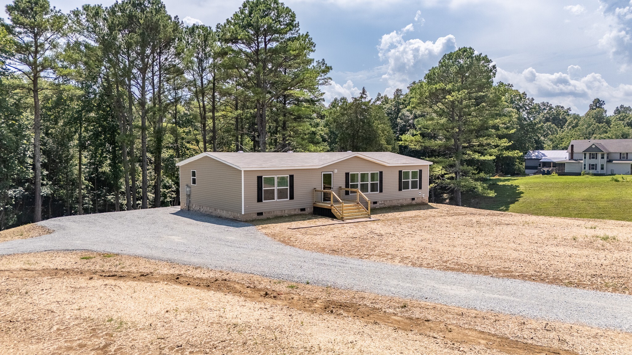 Property Photo: 415 Busby Rd TN 38469