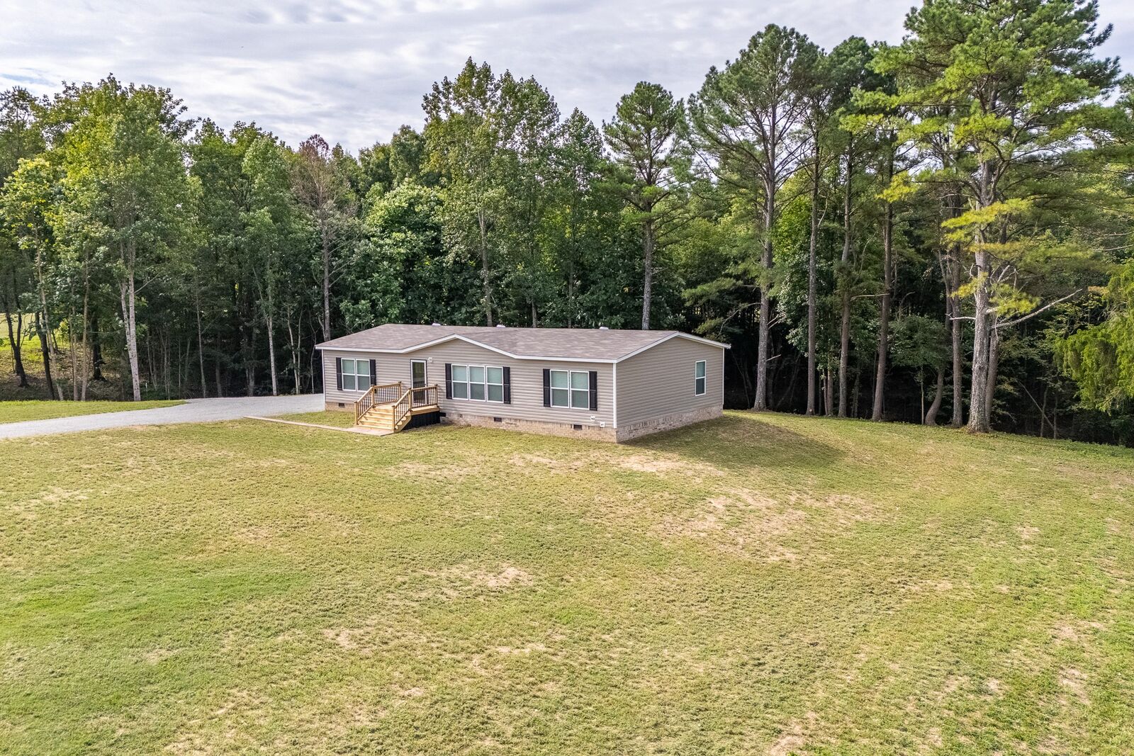 Property Photo:  389 Busby Rd  TN 38469 