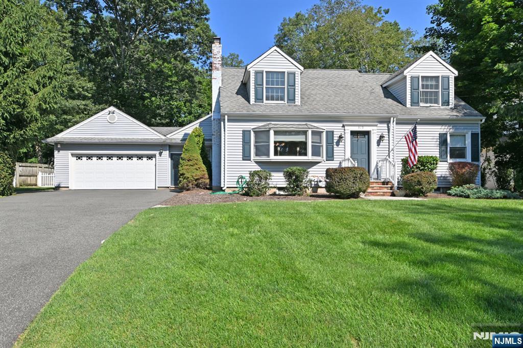Property Photo:  319 Sunset Boulevard  NJ 07481 