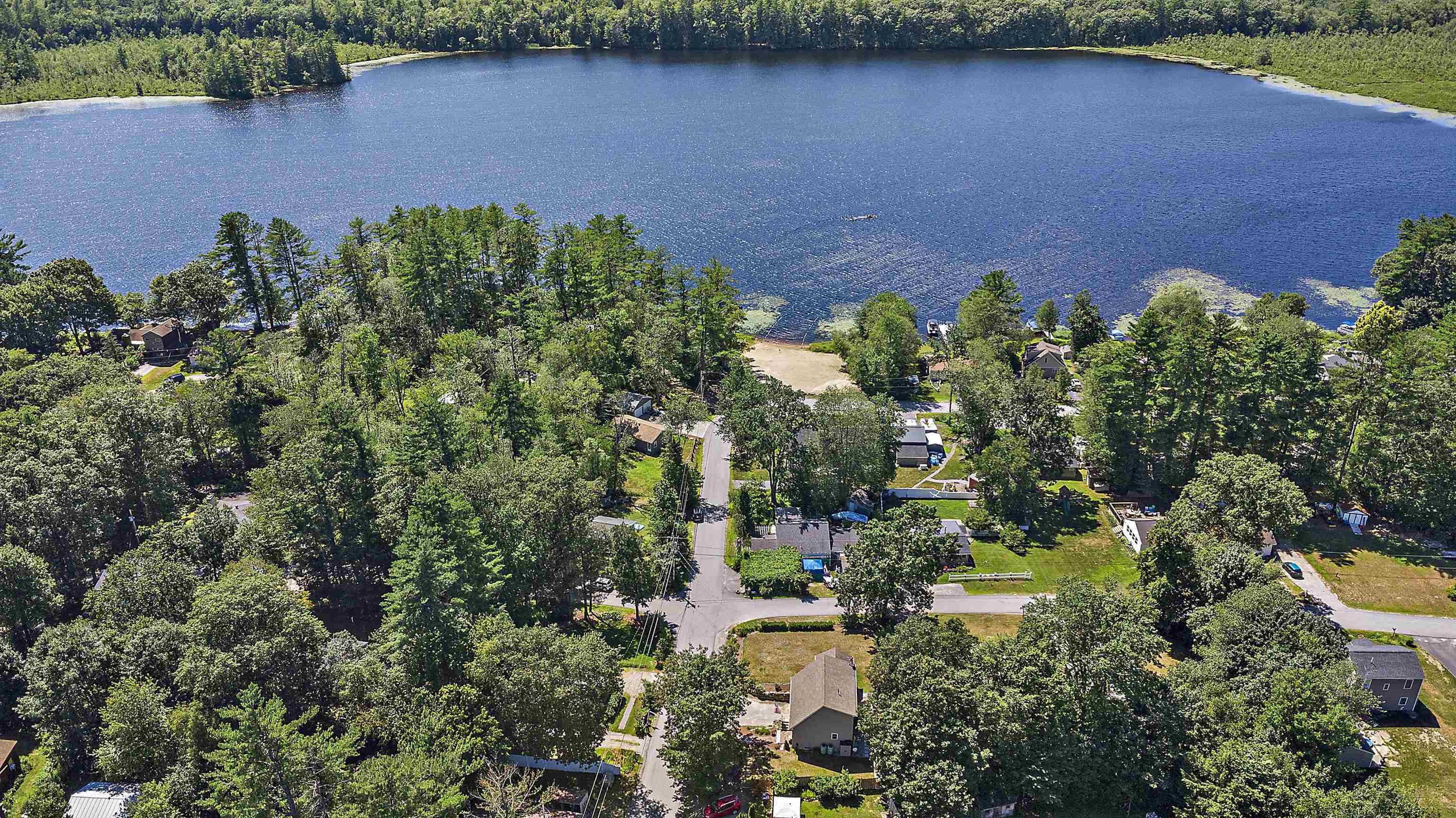Property Photo: 11 Gorham Drive NH 03046