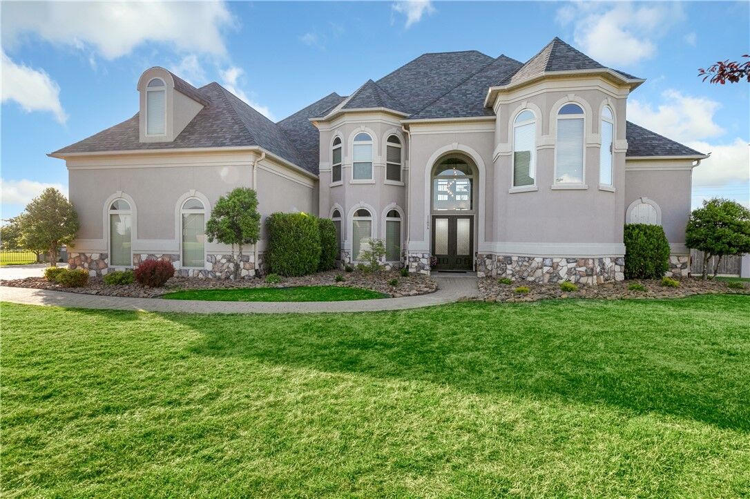 Property Photo:  11896 Lakenheath Drive  AR 72712 