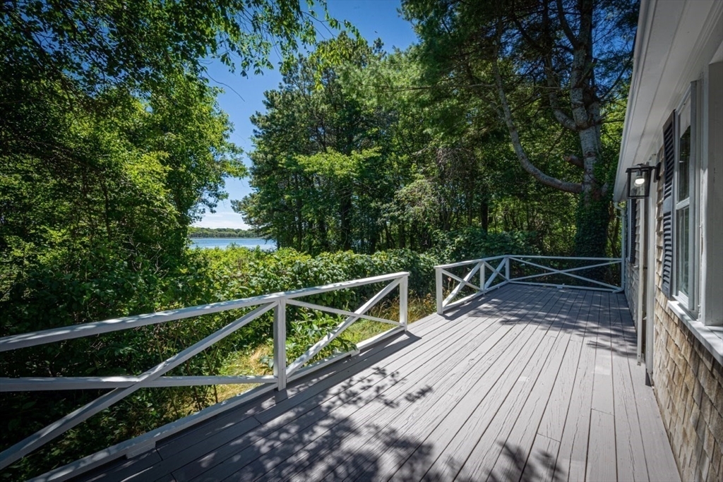 Property Photo:  7 Circuit Road  MA 02673 
