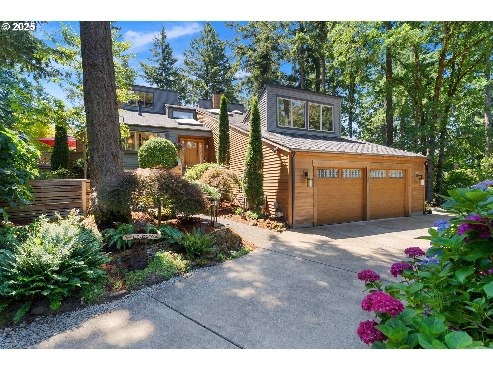 1990 Indian Tr  Lake Oswego OR 97034 photo