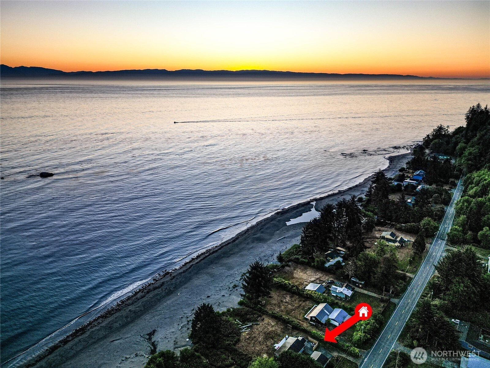 Property Photo:  1471  Hwy 112  WA 98381 