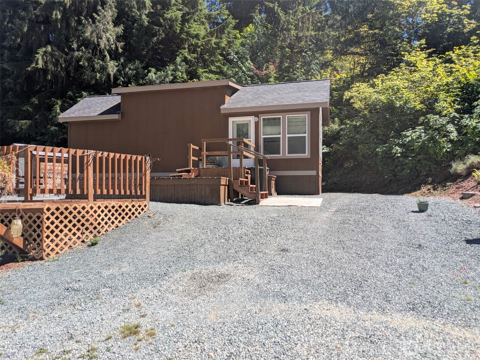 Property Photo:  45182  Kimta Loop 3B84  WA 98237 