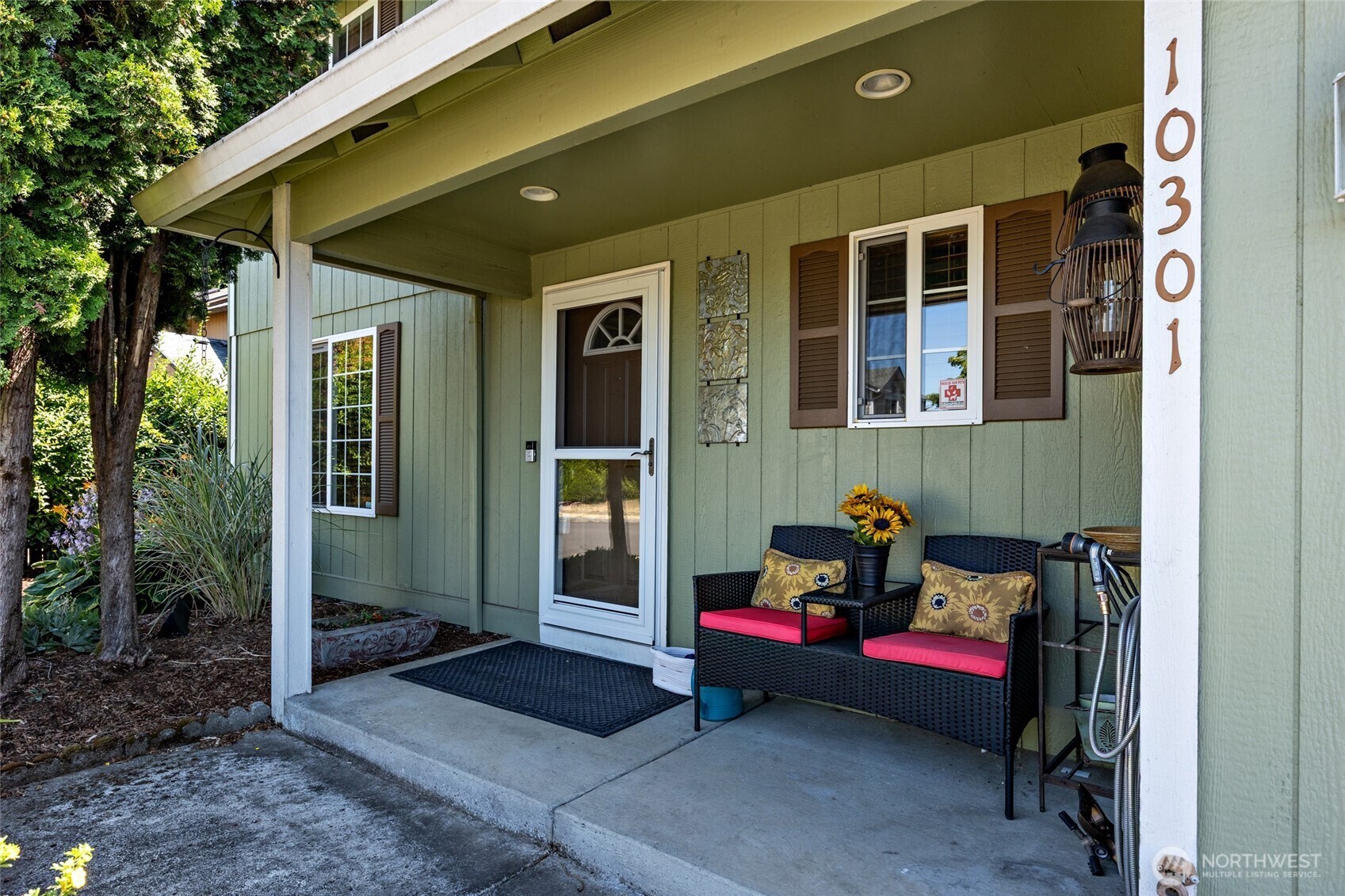 Property Photo: 10301 NE 71st Street WA 98662