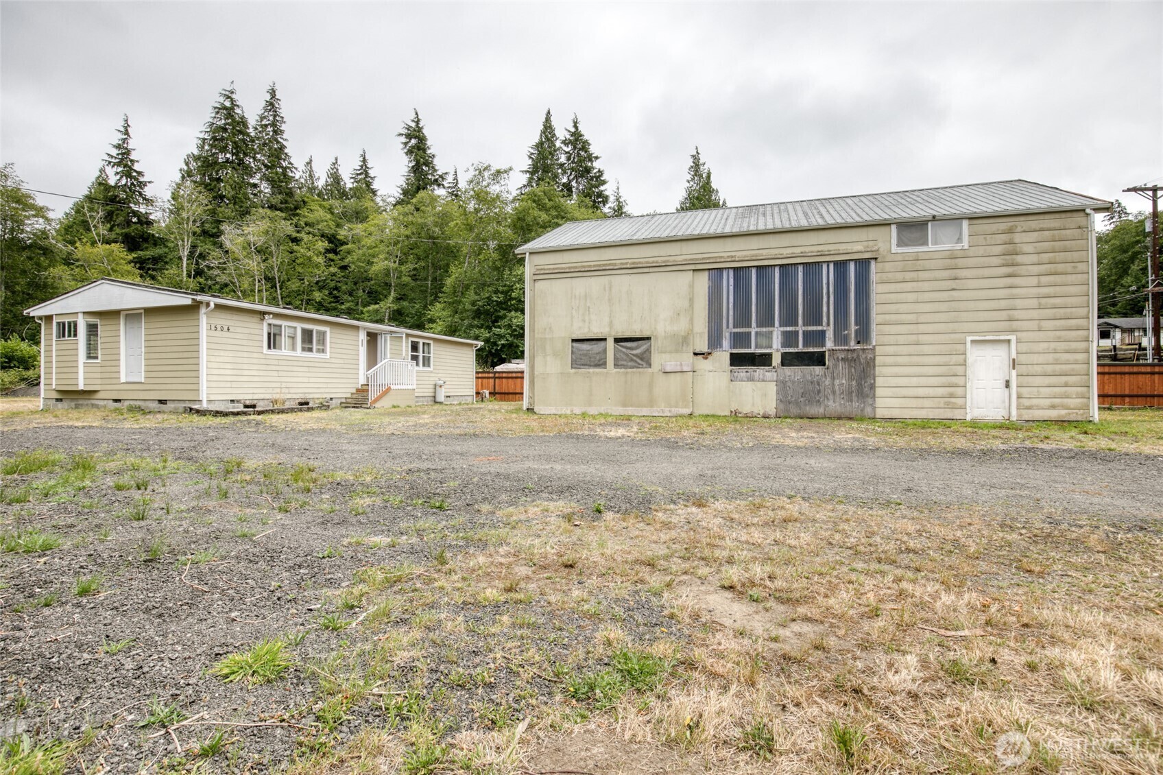Property Photo: 1504 S Evans Street WA 98520