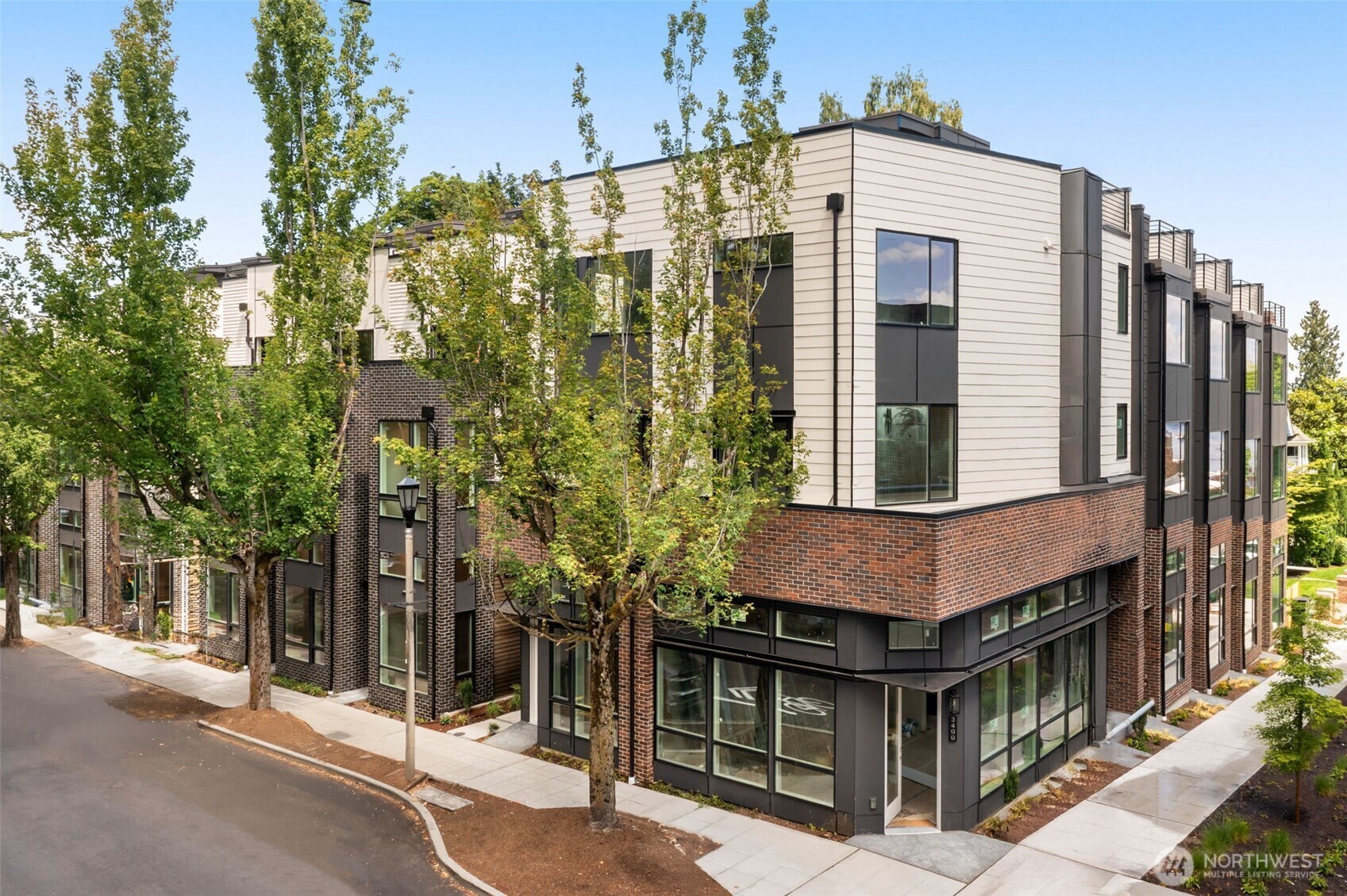 1104 B  34th Avenue  Seattle WA 98122 photo