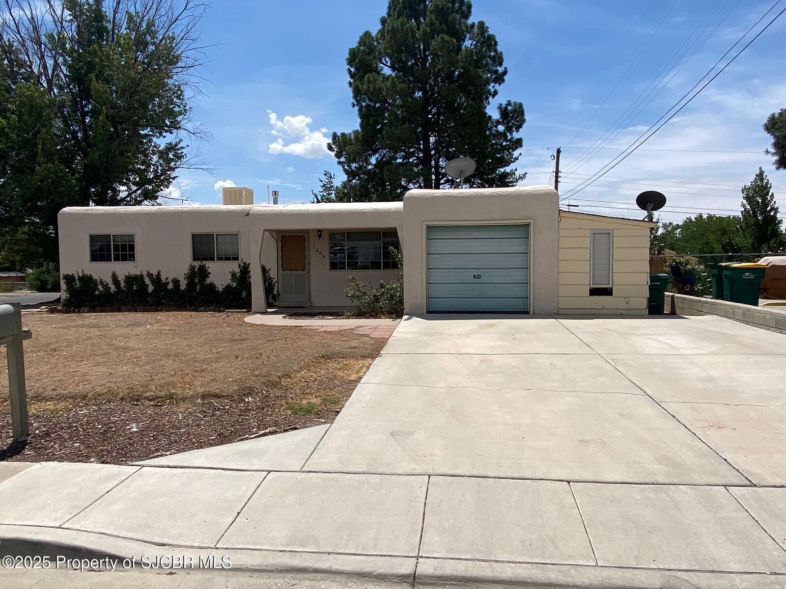 Property Photo:  1200 Parkland Drive  NM 87410 