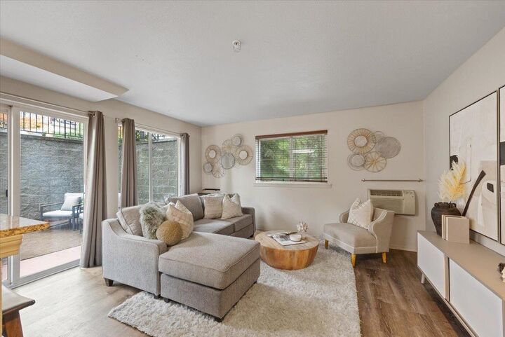 Property Photo:  930 S Cowley #110 St 110  WA 99202 