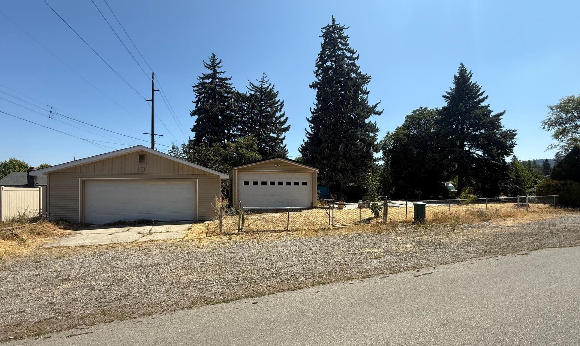 Property Photo: 7001 E 2nd St WA 99212