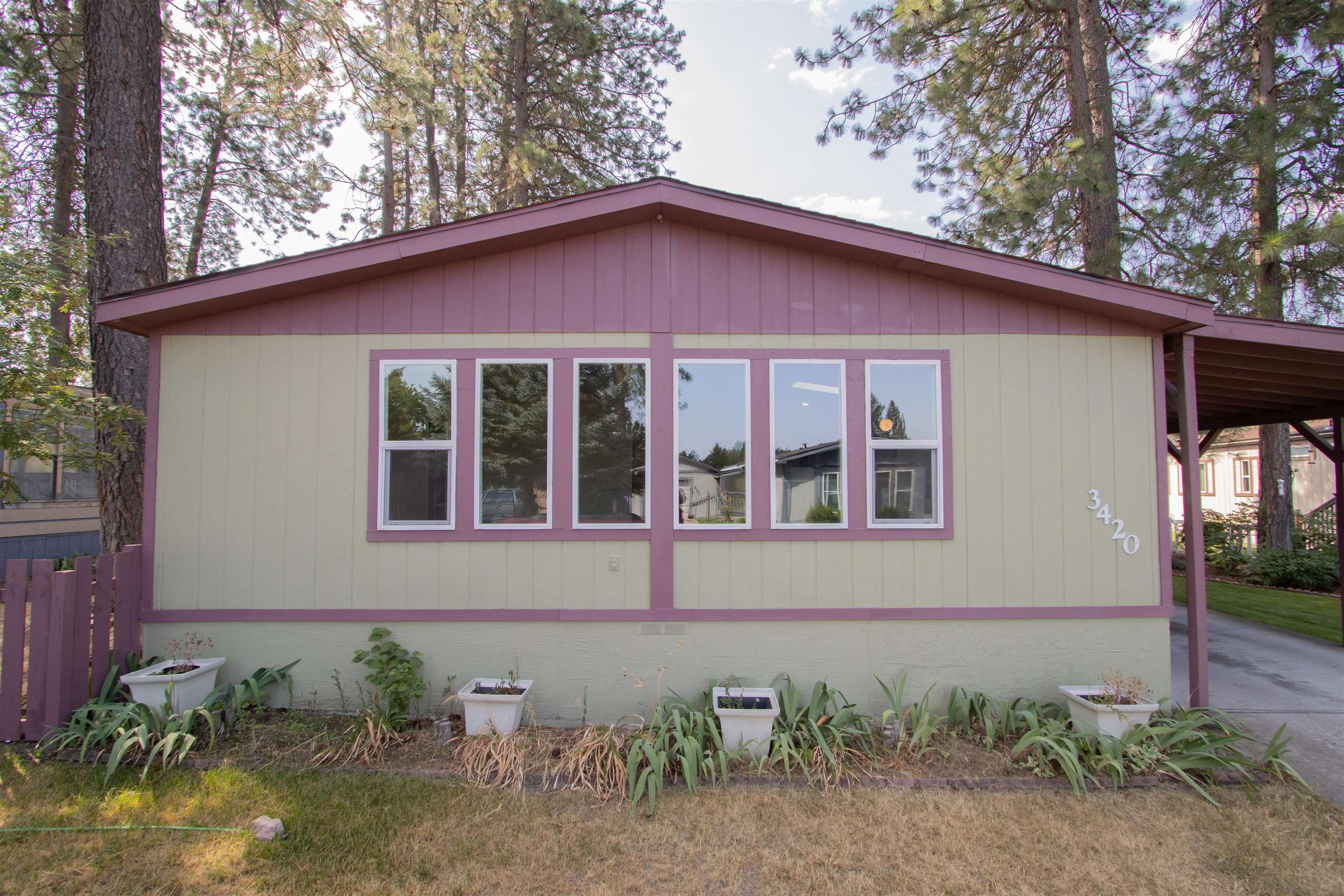 Property Photo:  3420 E Georgia Pines Ln  WA 99021 