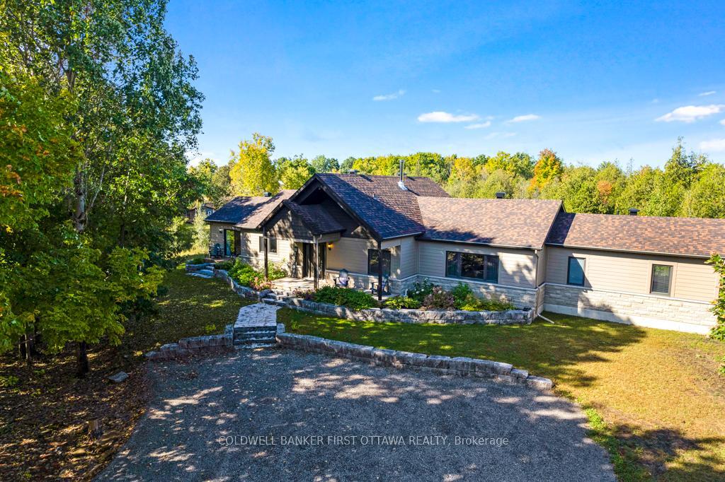 Property Photo: 1608 Nolans Road ON K7A 4S6