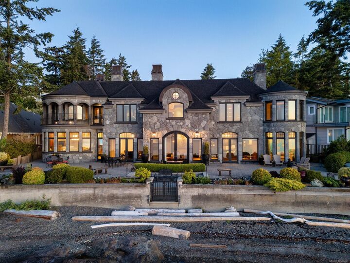 Property Photo:  10493 Allbay Rd  BC V8L 2P2 
