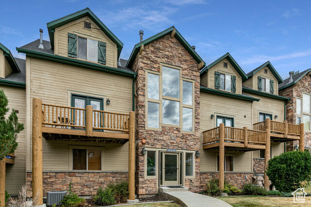 Property Photo: 3521 N Fox Run Dr E 806 UT 84310
