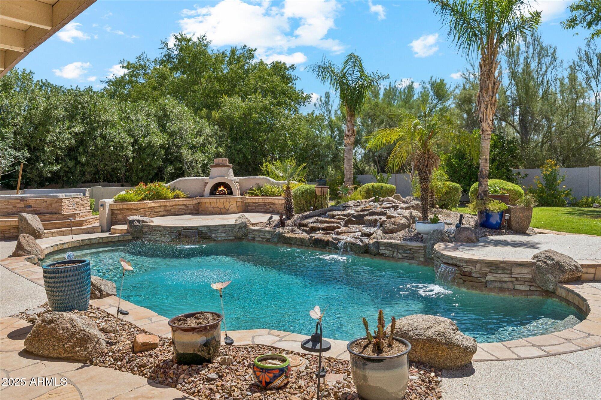 Property Photo: 10895 E El Rancho Drive AZ 85259