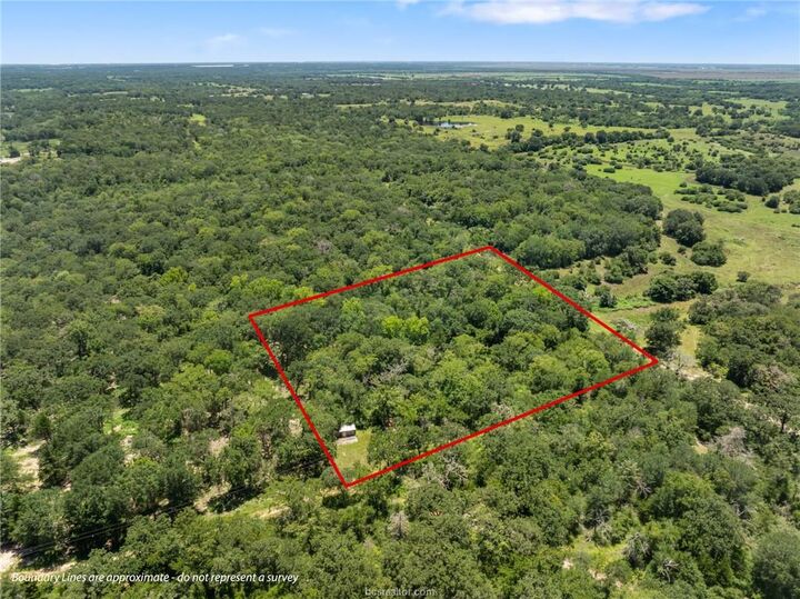 Property Photo: 12500 Old Hearne Road TX 77807