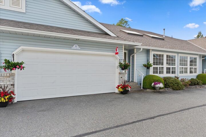 Photo de la propriété:  45175 Wells Road 36  BC V2R 3K7 