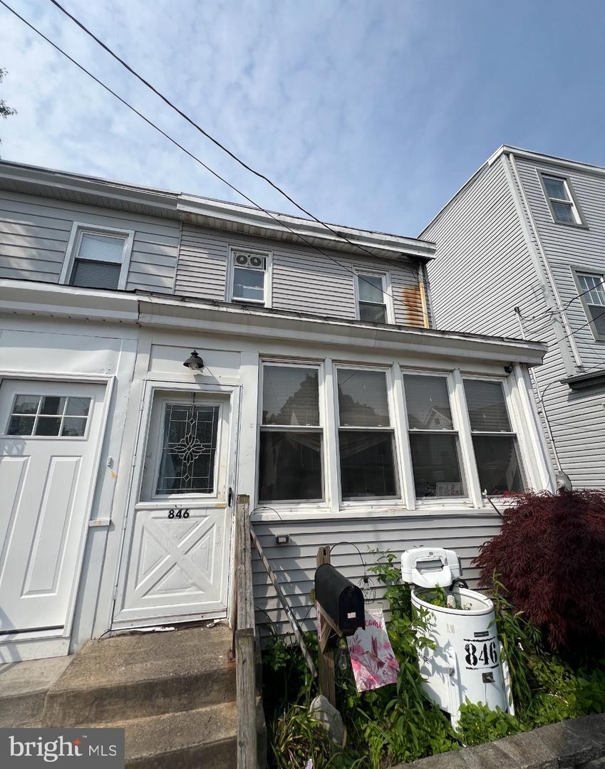 Property Photo: 846 Cumberland Street NJ 08030