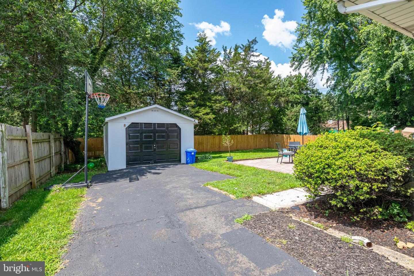 Property Photo:  105 Center Lane  PA 19606 