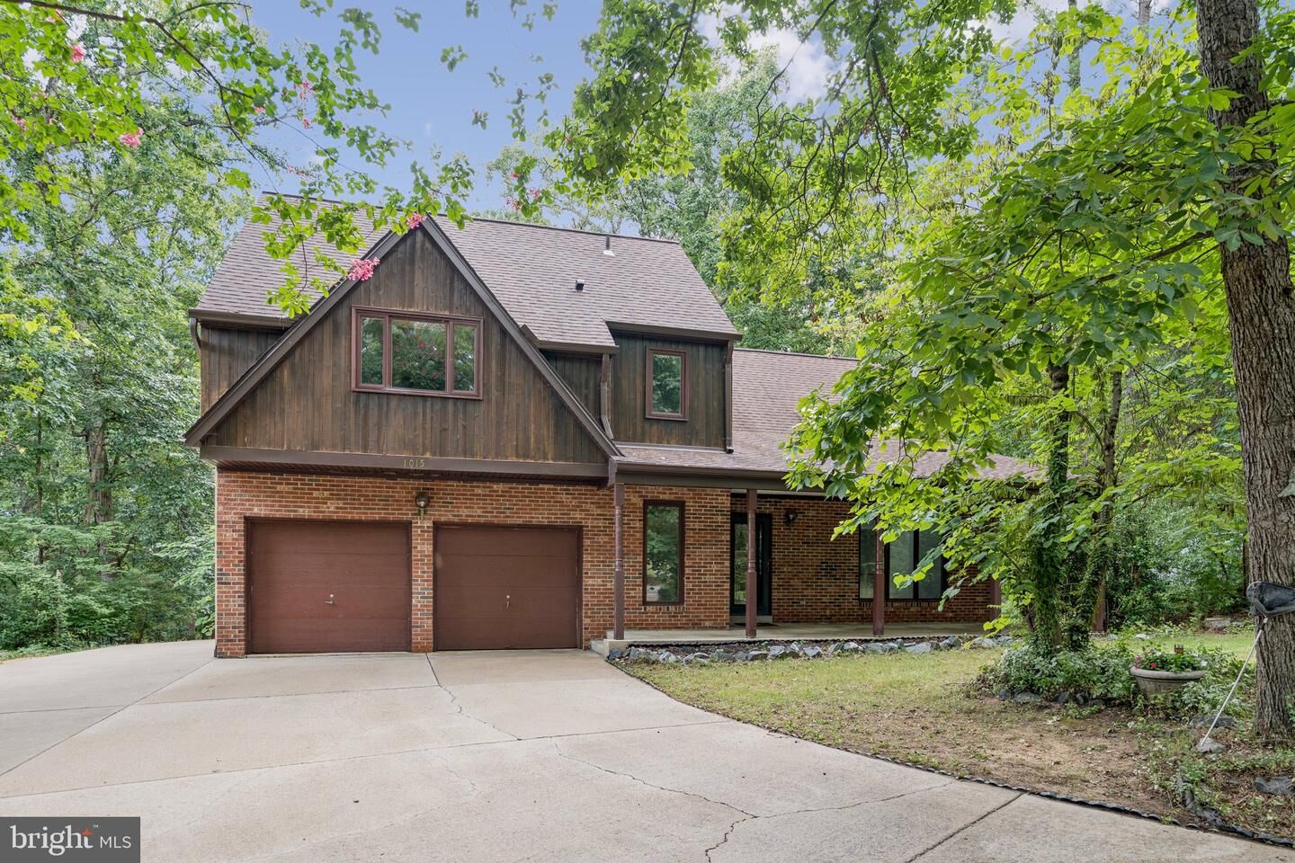 Property Photo:  1015 Portugal Drive  VA 22554 