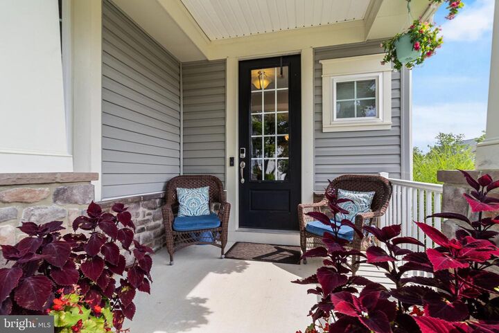 Property Photo:  44126 Beaver Creek Drive  MD 20619 
