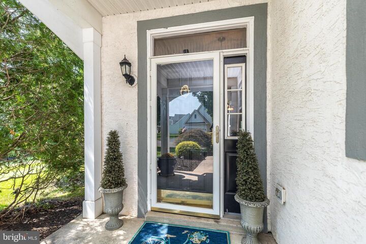 Property Photo: 418 Homestead Circle PA 18976