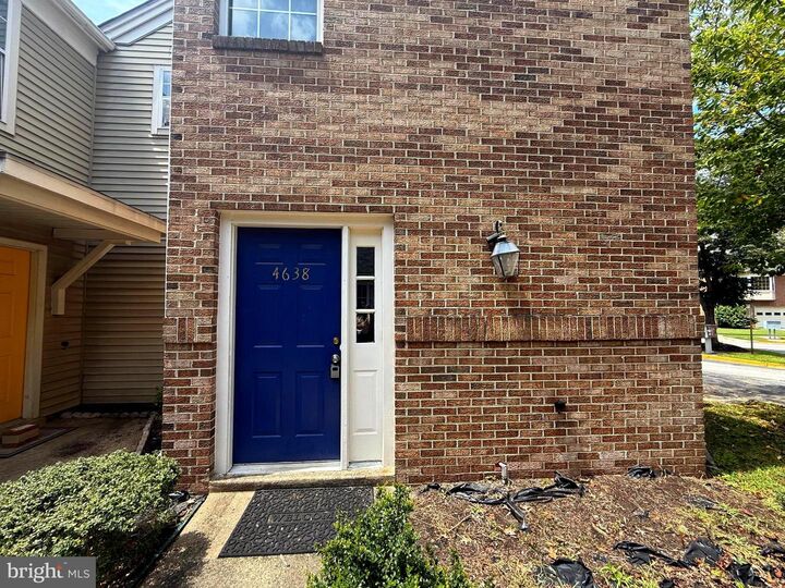 Property Photo:  4638 Governor Kent Court 487  MD 20772 