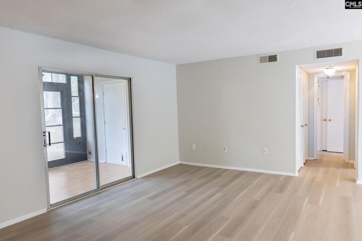 Property Photo:  1100 Skyland L5  SC 29210 