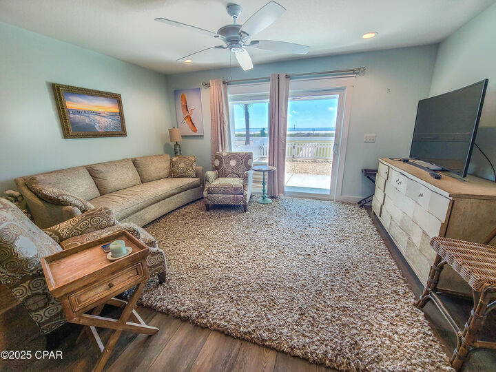 Property Photo:  7166 W Highway 98  FL 32456 