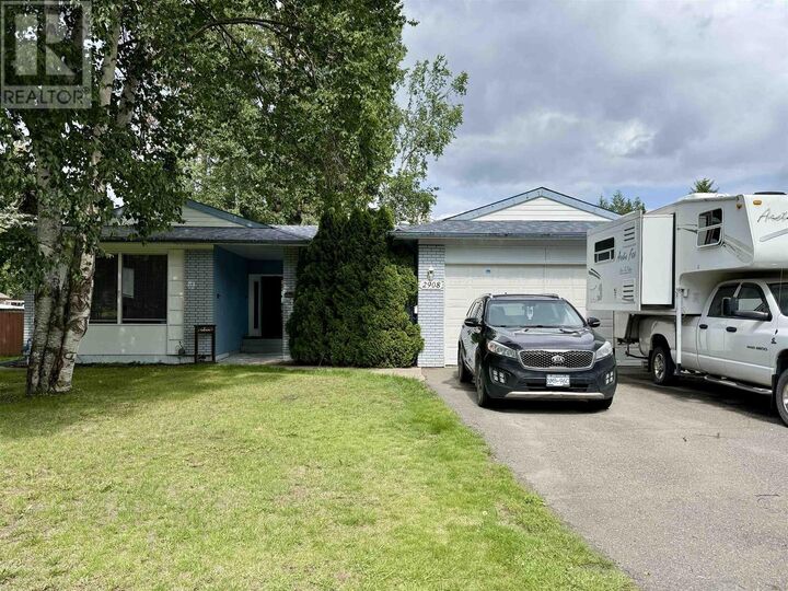 Property Photo: 2908 Ridgeview Drive BC V2K 3R9