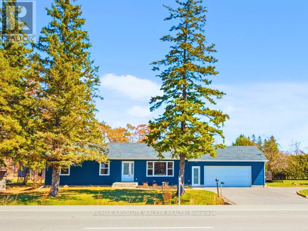 Property Photo:  2477 Merivale Road  ON K2C 3H1 
