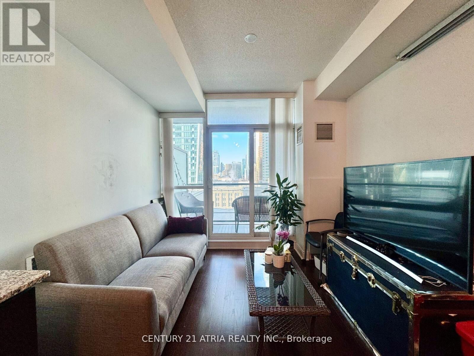 Property Photo:  1 Scott Street 1305  ON M5E 1A1 