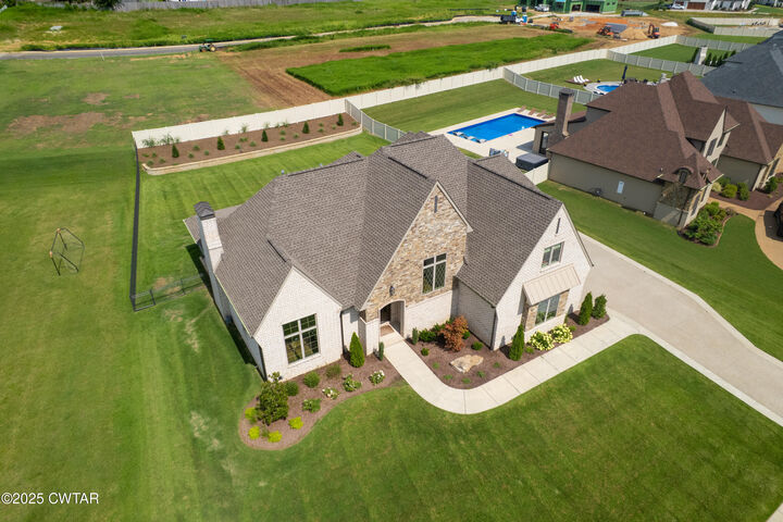 Property Photo: 52 Buckingham Cove TN 38305