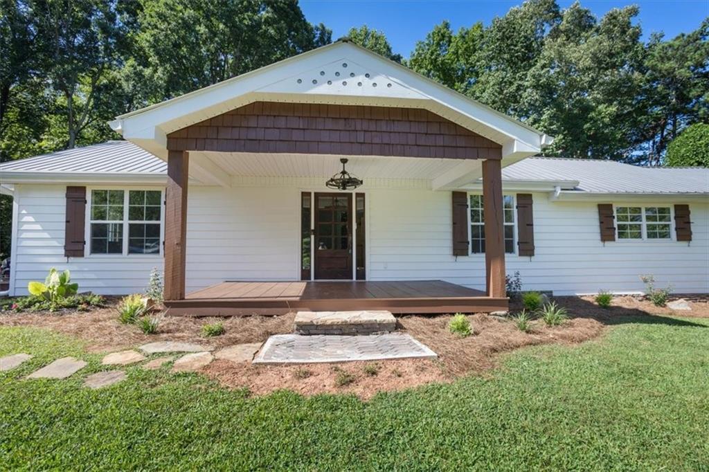 Property Photo: 782 Lower Burris Road GA 30114