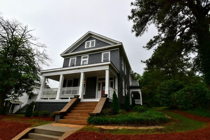 Property Photo:  826 Georgia Avenue  SC 29841 