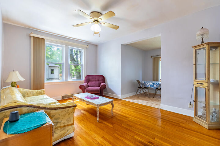 Property Photo: 1549 Atchison Avenue IN 46394