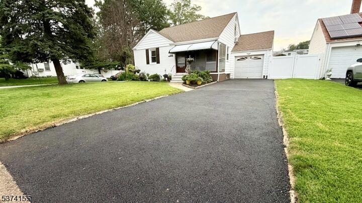 442 Rosewood Ter  Linden City NJ 07036 photo